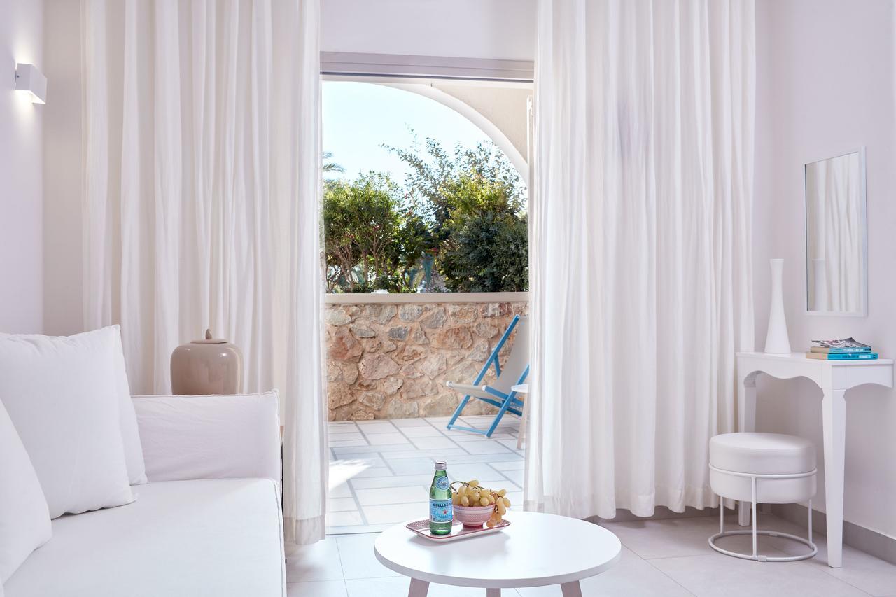 Santo Miramare Beach Resort Perissa  Ngoại thất bức ảnh
